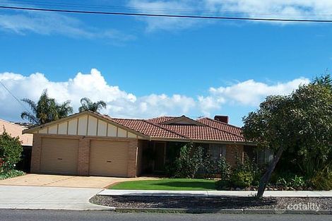 7 Gilbertson Rd, Kardinya, WA 6163