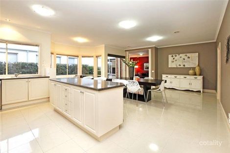 Property photo of 136 Edmund Rice Parade Bundoora VIC 3083