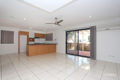 Property photo of 2/18 Buna Street Chermside QLD 4032