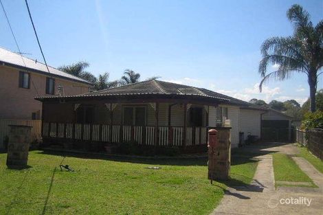 Property photo of 28 Miri Crescent Holsworthy NSW 2173
