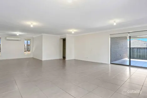 Property photo of 21 Ewan James Drive Glenmore Park NSW 2745