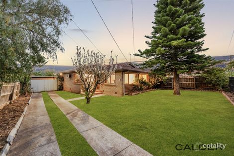11 Highcombe Cres, St Albans, VIC 3021