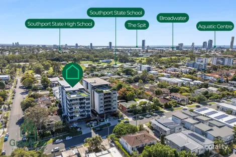 102/137 Eugaree St, Southport, QLD 4215