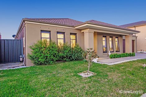 Property photo of 39 Lamington Drive Tarneit VIC 3029