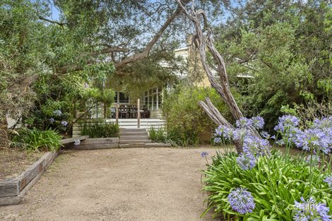 Property photo of 5 Lister Avenue Sorrento VIC 3943