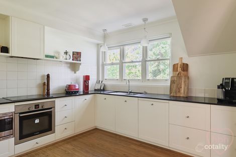 Property photo of 2 Amaroo Street Reid ACT 2612