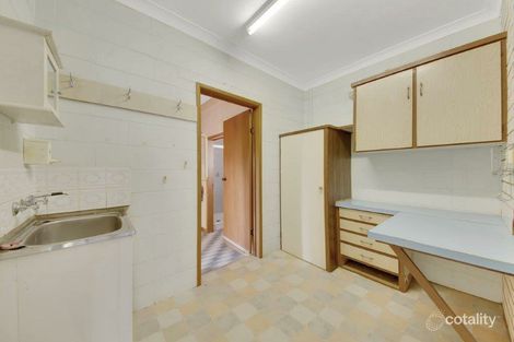 Property photo of 5 Mahogany Court New Auckland QLD 4680