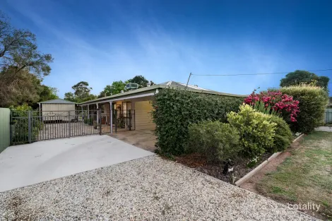 Property photo of 148 Victoria Street Howlong NSW 2643