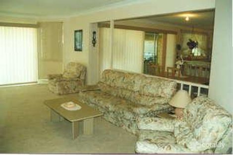 Property photo of 11 Scenic Circle Budgewoi NSW 2262