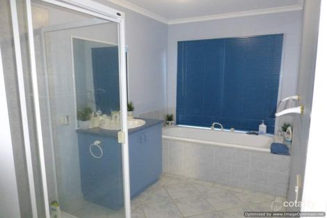 Property photo of 5 Banksia Court Lucknow VIC 3875