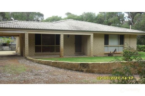 Property photo of 4 Admiralty Place Leschenault WA 6233