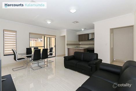 Property photo of 26 Sheffield Road Wattle Grove WA 6107