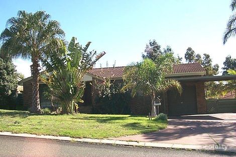 16 Towerhill Rd, Alexander Heights, WA 6064