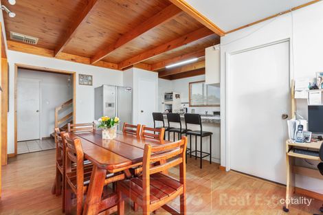 Property photo of 7 Lucien Place Australind WA 6233