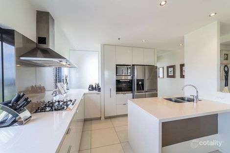 Property photo of 705/14 George Avenue Broadbeach QLD 4218