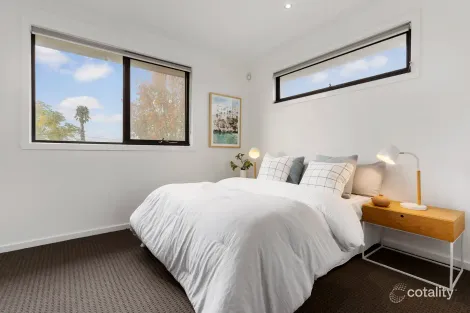 Property photo of 2/9 Kenneth Street Braybrook VIC 3019