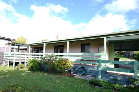 Property photo of 8 Dederang Road Tawonga South VIC 3698