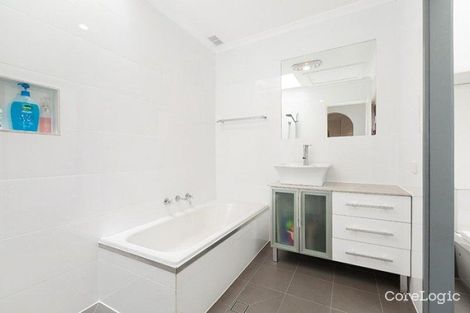 Property photo of 17/82-84 Yathong Road Caringbah NSW 2229