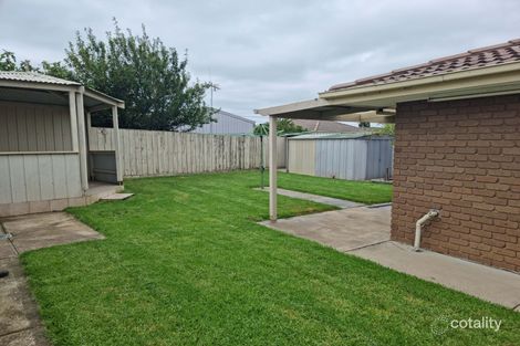 Property photo of 4 Lambolle Court St Albans VIC 3021