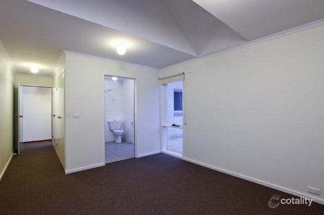 Property photo of 19 Deakin Drive Flora Hill VIC 3550