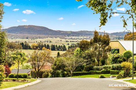 Property photo of 6 Breen Place Jerrabomberra NSW 2619