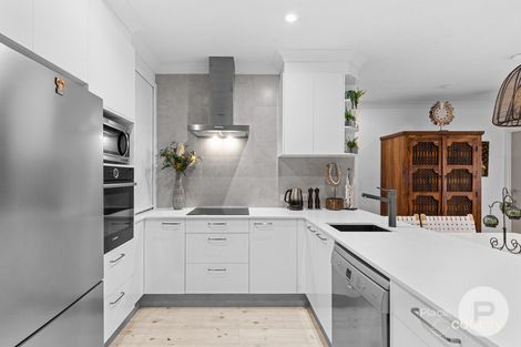 Property photo of 28/95 Beckett Road McDowall QLD 4053