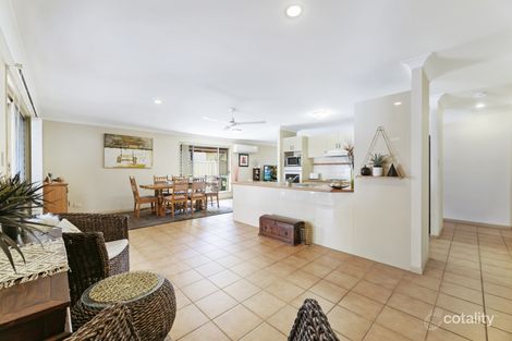 Property photo of 16 Christina Ryan Way Arundel QLD 4214