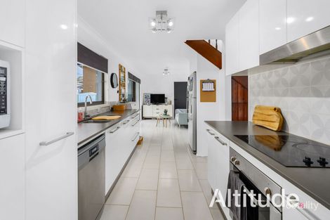 Property photo of 37 Leicester Avenue Belmont North NSW 2280