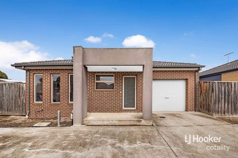 Property photo of 10/37-39 Valencia Circuit Cranbourne VIC 3977