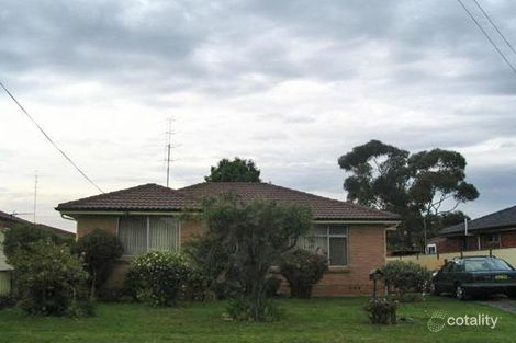 29 Rogers Ave, Kanahooka, NSW 2530