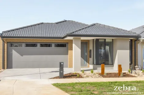 17 Archduke Dr, Deanside, VIC 3336