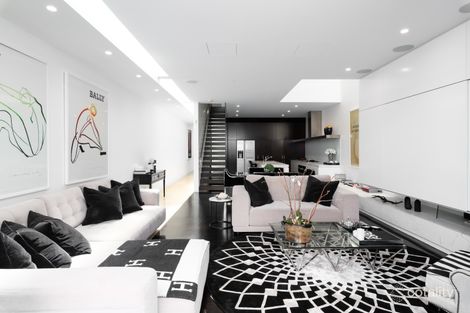 6 Springfield Ave, Toorak, VIC 3142