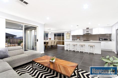 Property photo of 11 Lyrebird Crescent The Ponds NSW 2769