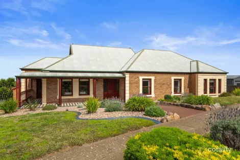 21 Vennachar Dr, Hallett Cove, SA 5158