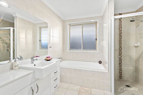 Property photo of 13 Peninsula Avenue Haywards Bay NSW 2530