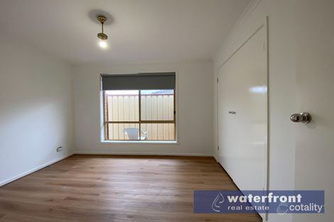 Property photo of 2/141 Kurung Drive Kings Park VIC 3021