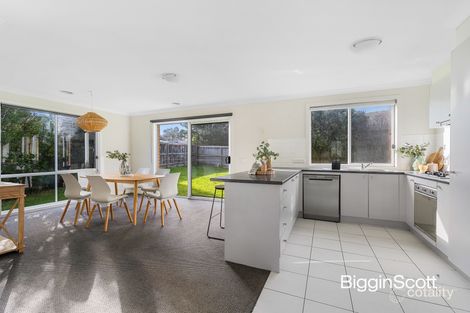 Property photo of 29 Kosta Boda Boulevard Pakenham VIC 3810