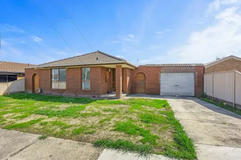 Property photo of 30 Cromwell Street Sebastopol VIC 3356
