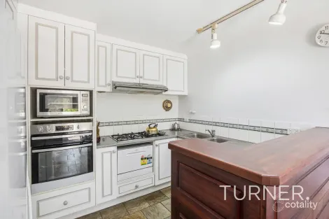 Property photo of 2 Angas Court Adelaide SA 5000