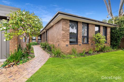 15 Redbourne Ave, Mount Eliza, VIC 3930