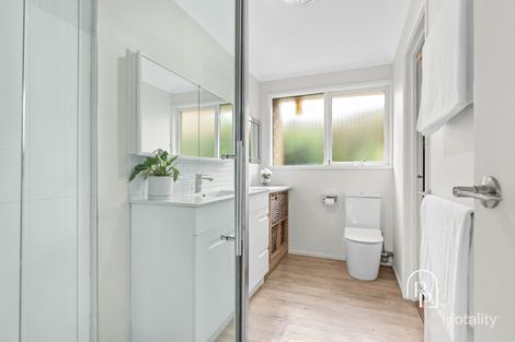 Property photo of 30 Morton Crescent Bittern VIC 3918