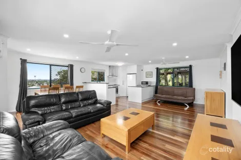 Property photo of 2/86 Tantula Road West Alexandra Headland QLD 4572