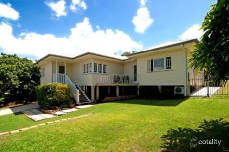 95 Hoskins St, Sandgate, QLD 4017