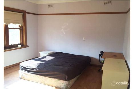 Property photo of 8 Orrong Avenue Reservoir VIC 3073