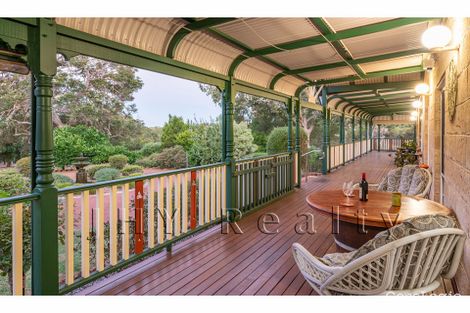 Property photo of 25 Seaview Rise Eagle Bay WA 6281