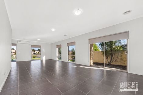 Property photo of 38 Rhode Island Close Point Cook VIC 3030