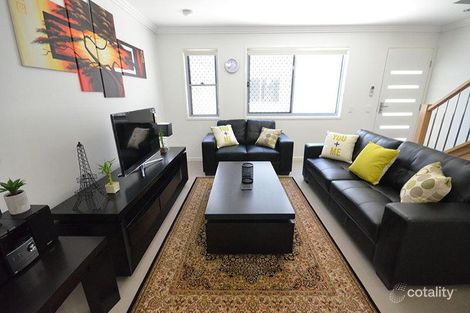 Property photo of 1/11 Side Street West Gladstone QLD 4680