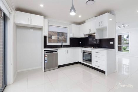 Property photo of 40 Criterion Crescent Doonside NSW 2767