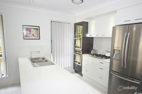 Property photo of 14 Kenneth Drive Augustine Heights QLD 4300