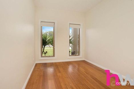 Property photo of 10 Seabeach Parade North Shore VIC 3214